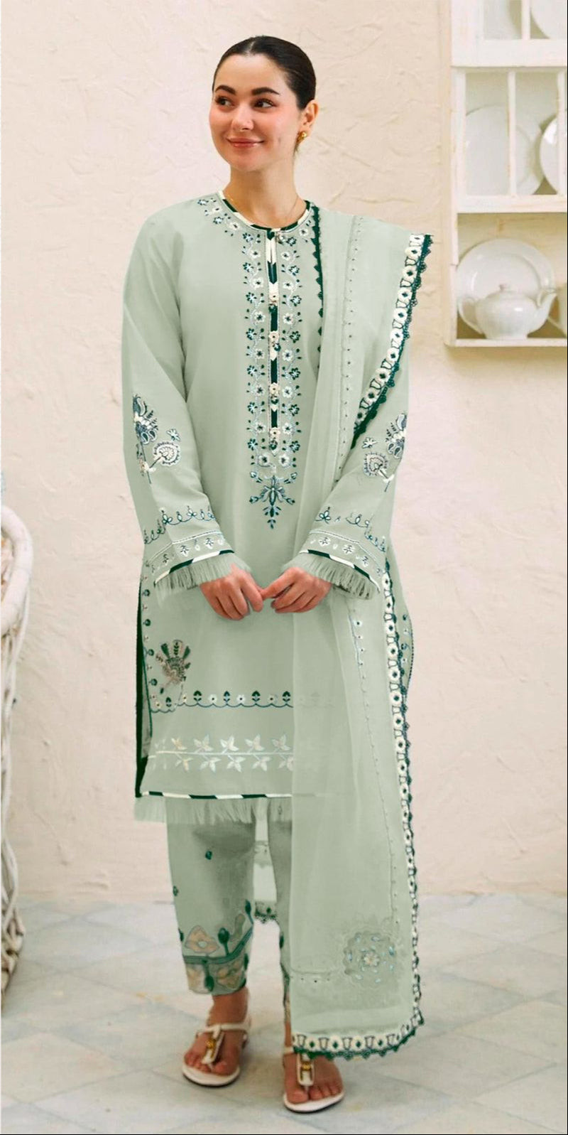 Shree Fab R 1295 C Cambric Cottan Lawn With Lining Inner Cottan Pakistani Pret Kurti