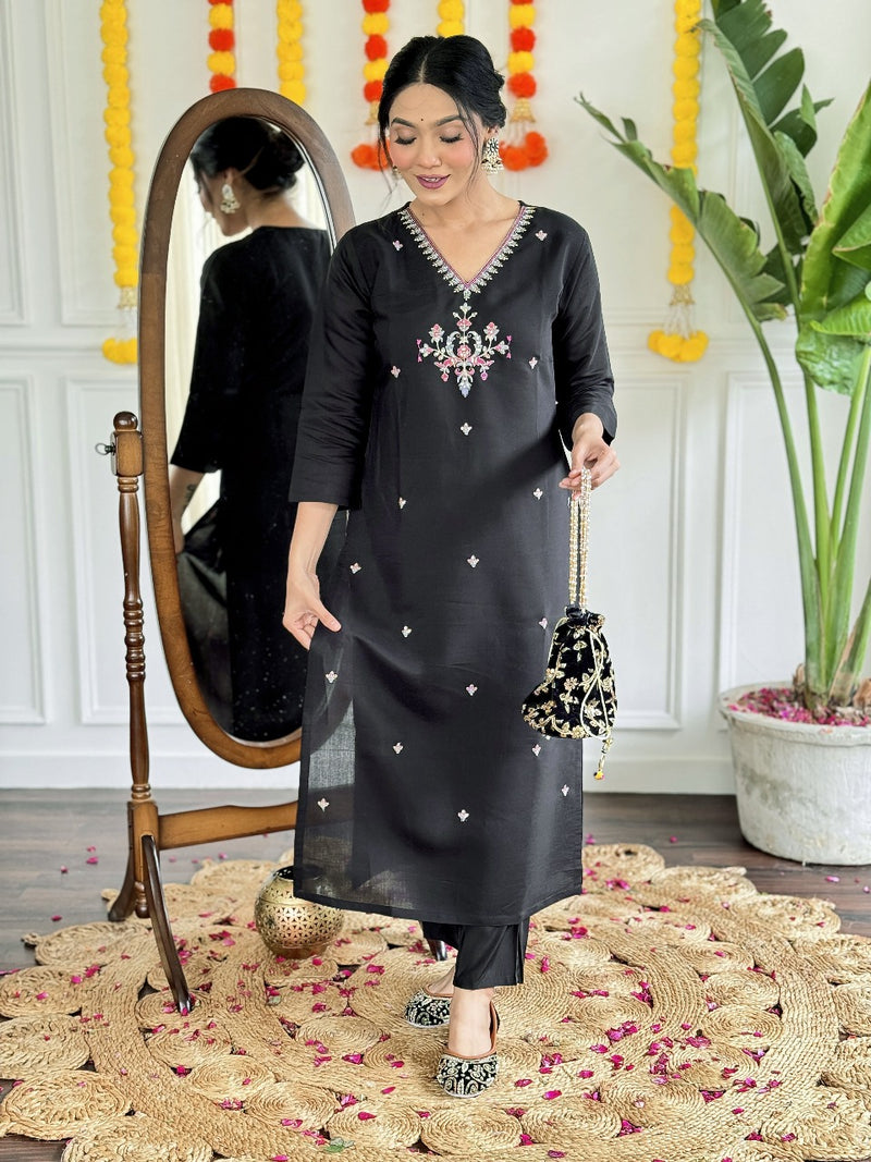 Mallika Premium Viscose Chanderi Ethnic Stylish Party Wear Kurti