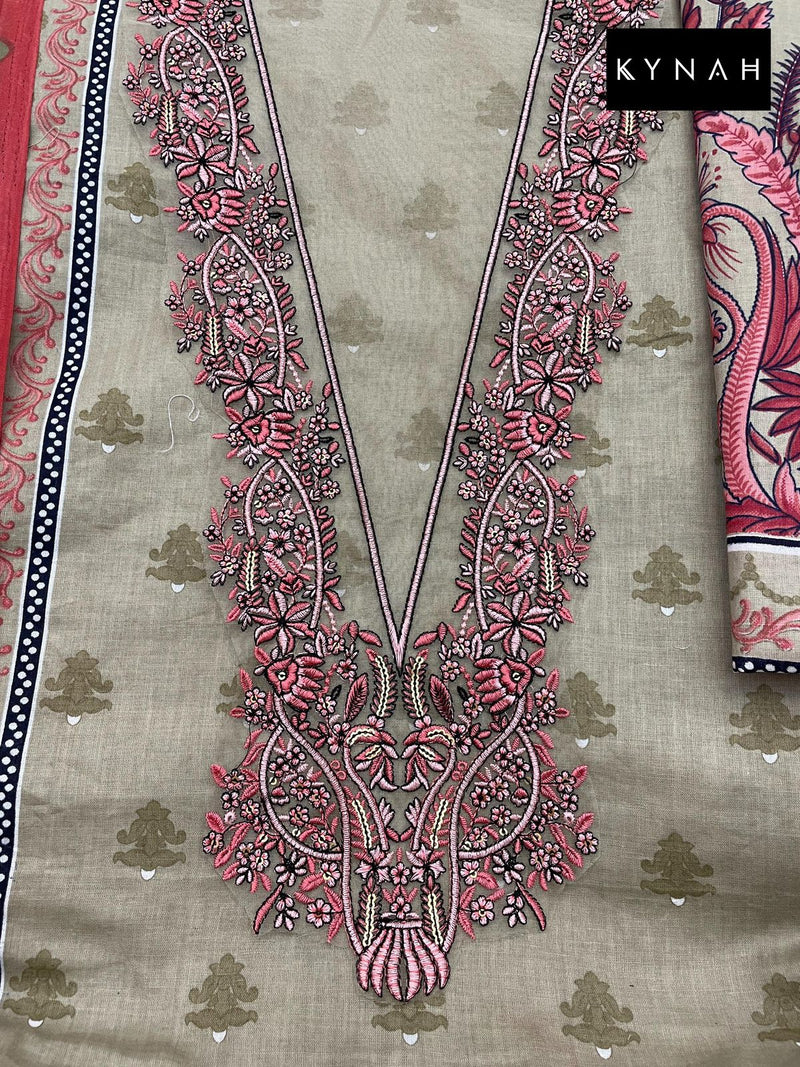 Kynah 2166 Pure Lawn Print With Exclusive Heavy Patch Embrodery Worked Pakistani Suits