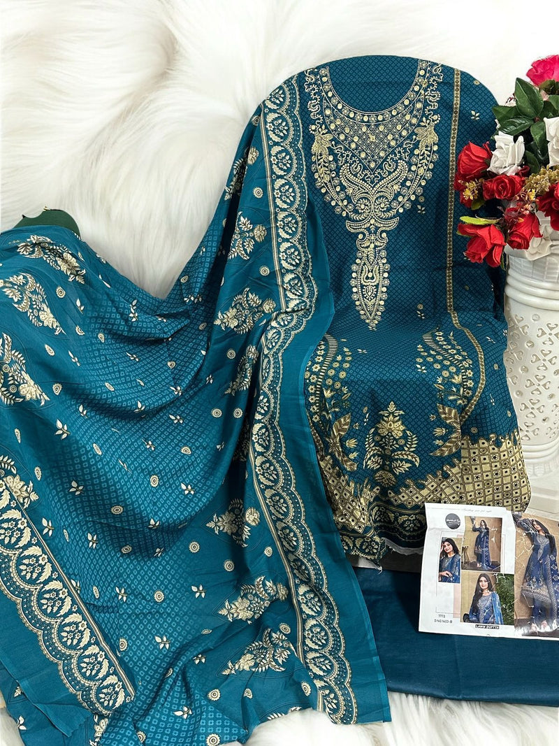 Mehboob Tex 1403 Pure Cotton Print With Exclusive Self Patch Embroidery Worked Pakistani Suits