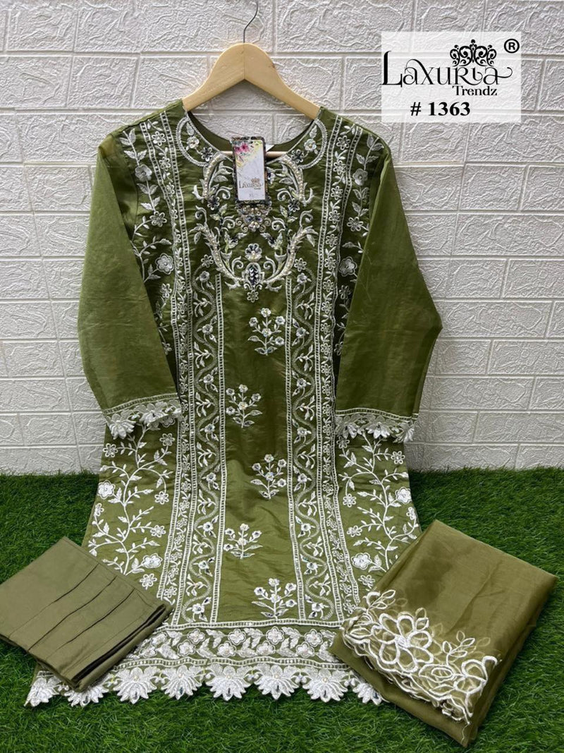 Laxuria Trendz 1363 Classic Heavy Embroidery With Heavy Handwork Stylish Pakistani Kurti